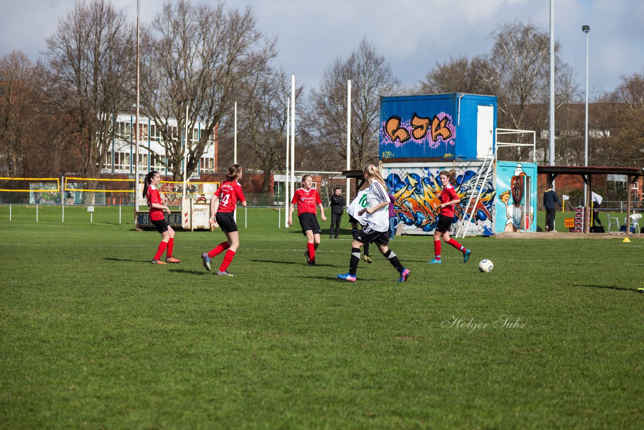 Bild 96 - C-Juniorinnen Kieler MTV -  MTSV POlympia Neumuenster : Ergebnis: 1:0